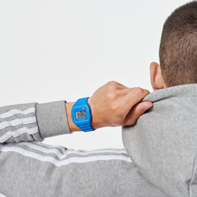 Adidas ساعة رقمية زرقاء للجنسين - Image 5